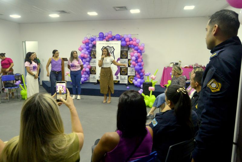 Roda de conversa para Protege Mulher na secretaria municipal de segurança Defesa Social