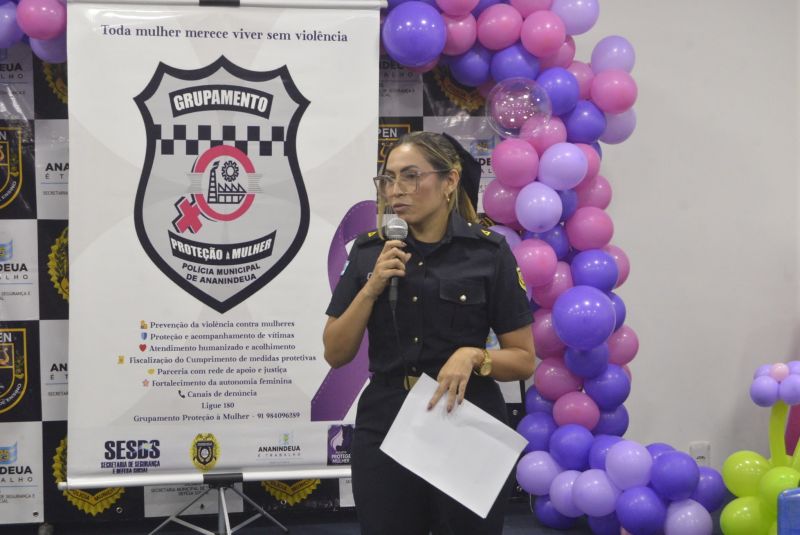 Roda de conversa para Protege Mulher na secretaria municipal de segurança Defesa Social