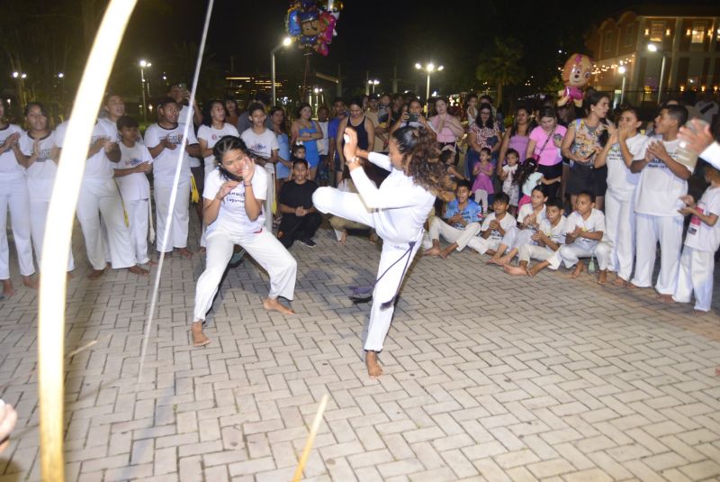 Sábado cultural mulheres no parque artes marciais no Parque Cultural Vila Maguary