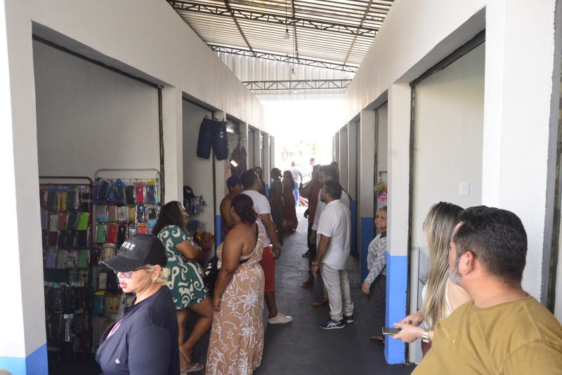 Inauguração do Comércio Popular Cidade Nova IV na av. Dom Vicente Zico