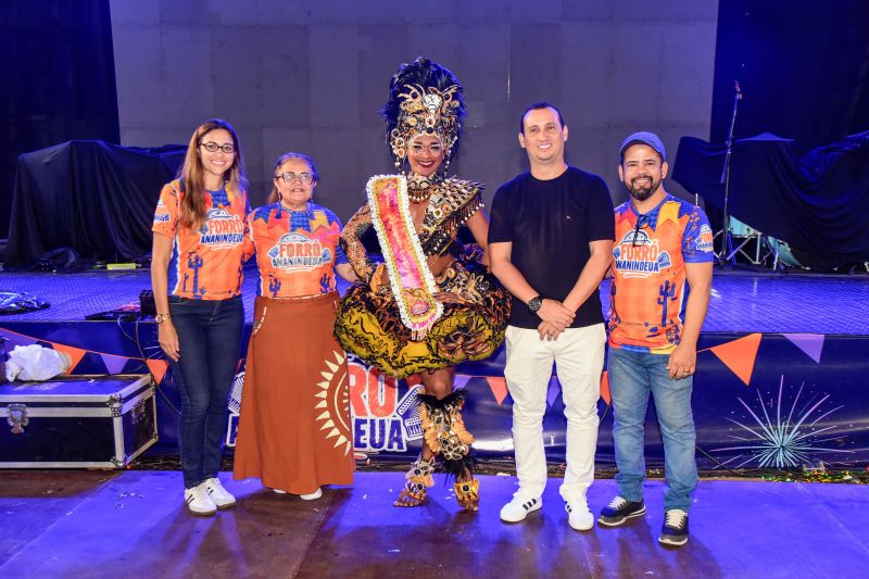 Forró Ananindeua 2026 com premiação das quadrilhas e show do Cabaré do Brega