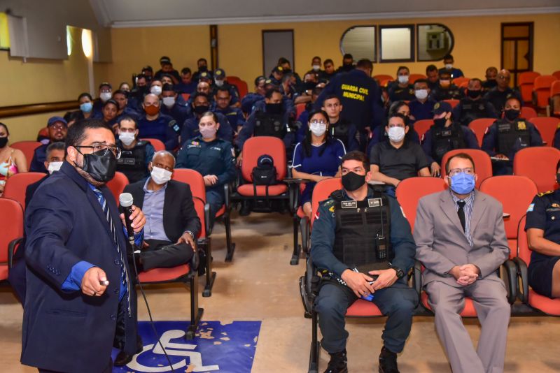 Formação continuada para segurança pública municipal - Lei Maria da Penha e Atendimento Humanizado