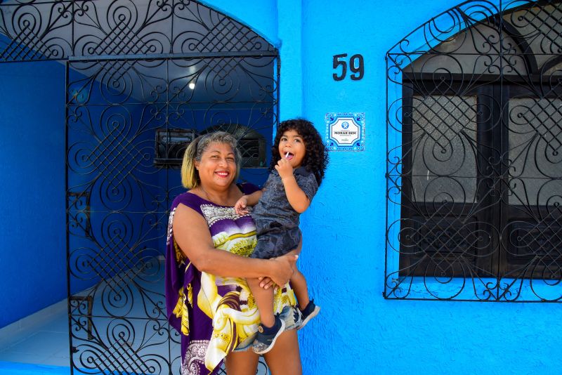 Entrega das casas reformadas pelo programa Morar Bem atingidas por fortes ventos e chuva no conjunto Jardim América