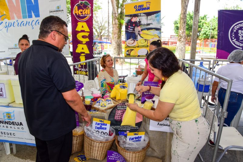 1º Festival do Açaí em Ananindeua e entrega de equipamentos para os batedores de açaí no complexo da Cidade Nova VIII