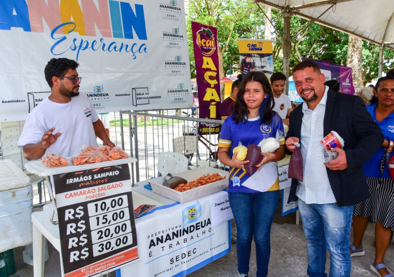 1º Festival do Açaí em Ananindeua e entrega de equipamentos para os batedores de açaí no complexo da Cidade Nova VIII