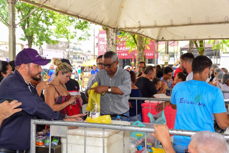 1º Festival do Açaí em Ananindeua e entrega de equipamentos para os batedores de açaí no complexo da Cidade Nova VIII