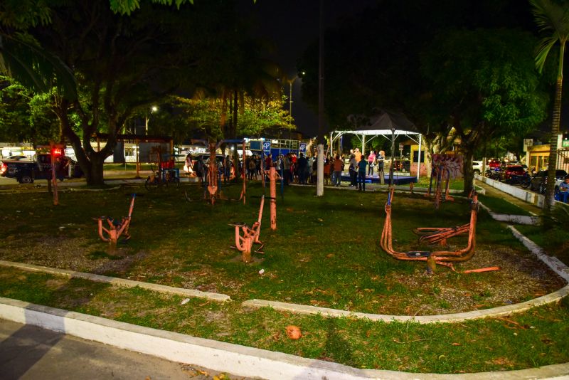 Assinatura de O.S para a revitalização da praça Alessandro Melul, avenida Dom Vicente Zico com WE 70