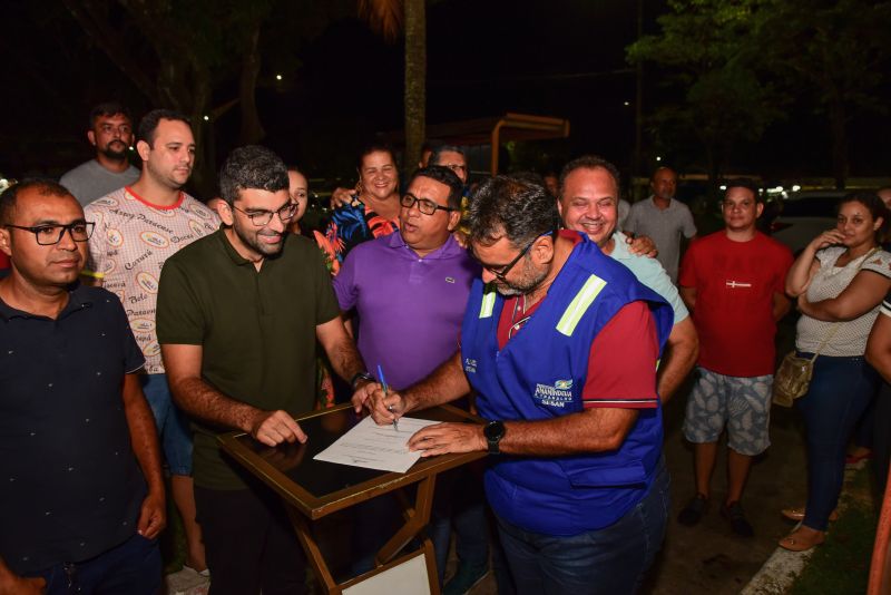 Assinatura de O.S para a revitalização da praça Alessandro Melul, avenida Dom Vicente Zico com WE 70