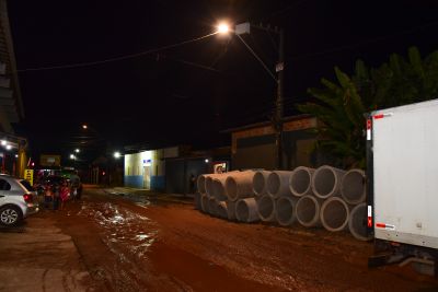 galeria: Assinatura da O.S para Saneamento Básico, Iluminação Pública e Sinalização das ruas Kamenerv, João Batista, João Canuto, Emilio Zapata, Carlos Marighela, Roseli Nunes, Capitão Lamarca, Sn 5, Sn 6, Sn