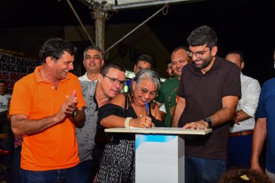 galeria: Assinatura da O.S para Saneamento Básico, Iluminação Pública e Sinalização das ruas Kamenerv, João Batista, João Canuto, Emilio Zapata, Carlos Marighela, Roseli Nunes, Capitão Lamarca, Sn 5, Sn 6, Sn
