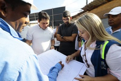 notícia: Prefeito visita obras das novas feiras do Jaderlândia.