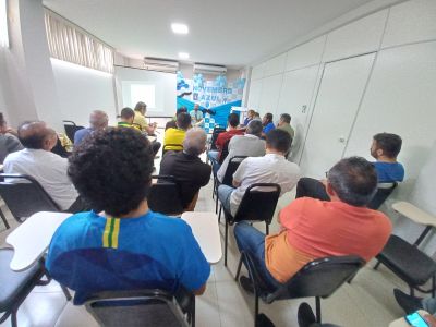 notícia: Novembro Azul: Palestra esclarece e alerta sobre o câncer de próstata