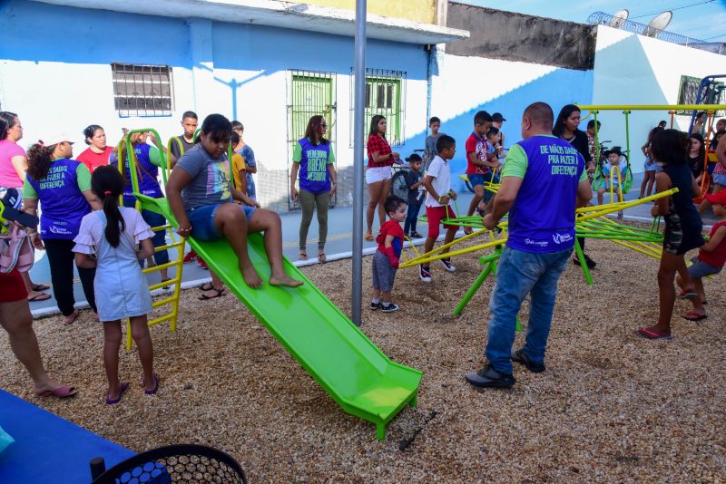 Inauguração da praça professora Maria de Fátima no conjunto Guajará I