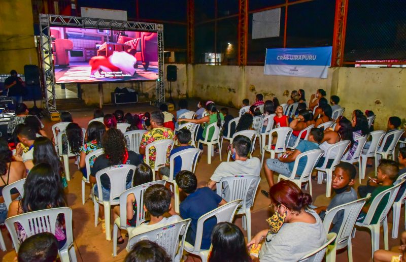 Cinema nos bairro, estrada do Icuí Guajará