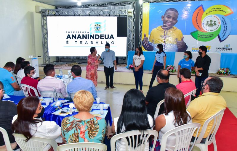 Lançamento do Pré Vestibular Vem Enem