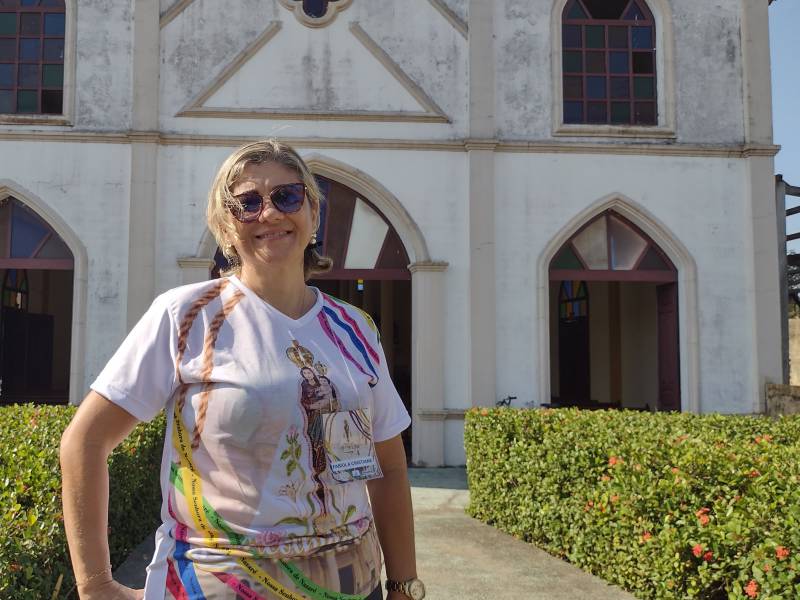 Fabíola Cristiane, Coordenadora de ex-alunos.