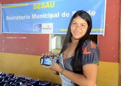 galeria: Entrega de Óculos para pacientes atendidos no Corujão da Saúde na comunidade Heliolândia no Distrito Industrial