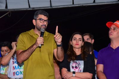 notícia: Icuí-Guajará em festa: inauguração asfáltica das ruas da Comunidade Parque Florestal.