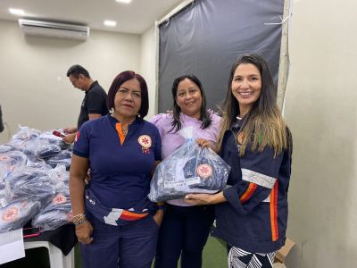 notícia: SAMU de Ananindeua recebe novos uniformes 
