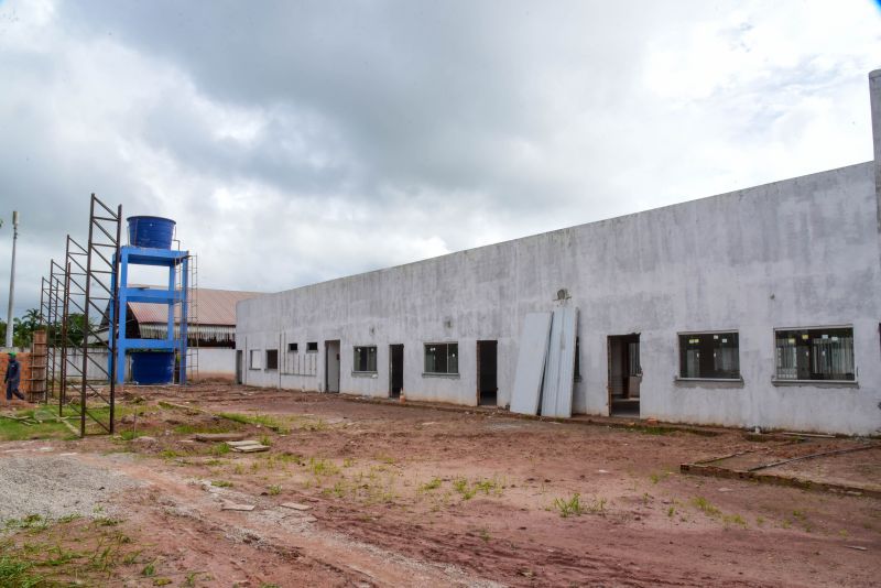 Visita técnica ás obras da unidade de educação infantil, através do Programa Creche por Todo Pará, no bairro do Curuçambá
