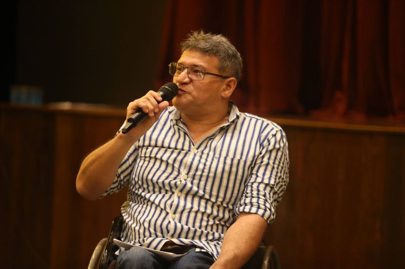 Prefeito Dr Daniel apresenta o Teatro Municipal de Ananindeua para Mídia Social e Colunistas