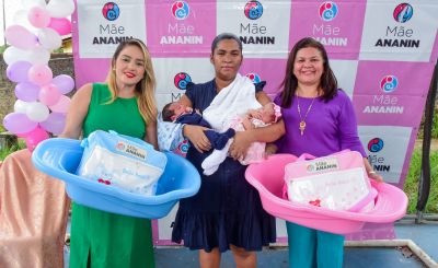 galeria: Entrega de Kit Enxoval para Mães do Programa Mãe Ananin, no CRAS Estrela Ananin