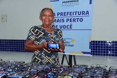 galeria: Entrega de óculos aos paciente atendidos no Programa Olhar Ananin. na Cidade Nova Vl