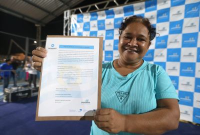 galeria: Entrega títulos de propriedade na comunidade Parque Providência Sul no bairro Águas Lindas