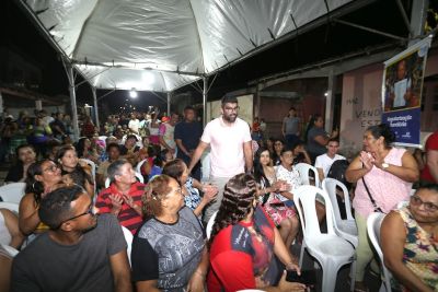 notícia: Moradores do Maguariaçu recebem títulos de propriedade na noite desta terça-feira (9)