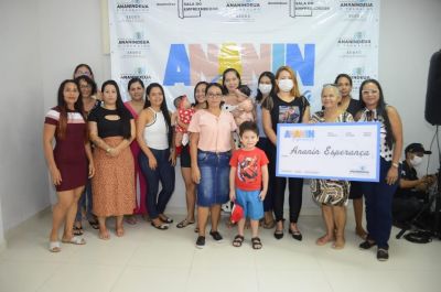 notícia: SEDEC realiza ação para homenagear e promover o empoderamento das mulheres ananindeuenses