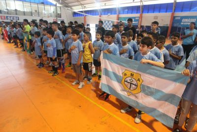 notícia: Projeto ‘Bom de Bola, Bom de Escola’ encerra semestre com torneio no Ginásio do Sesi