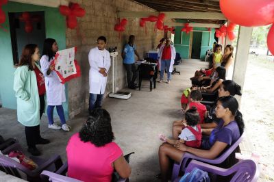 notícia: Prefeitura de Ananindeua realiza ação de saúde na ilha de João Pilatos com serviços essenciais para a população ribeirinha