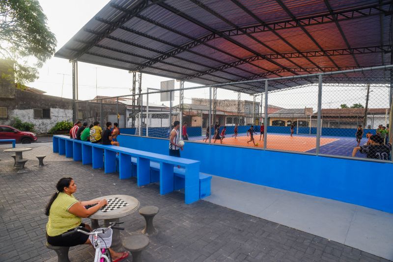 Praça Marcos Vinícius Leite Rodrigues, no conjunto Sabiá no bairro 40 Horas