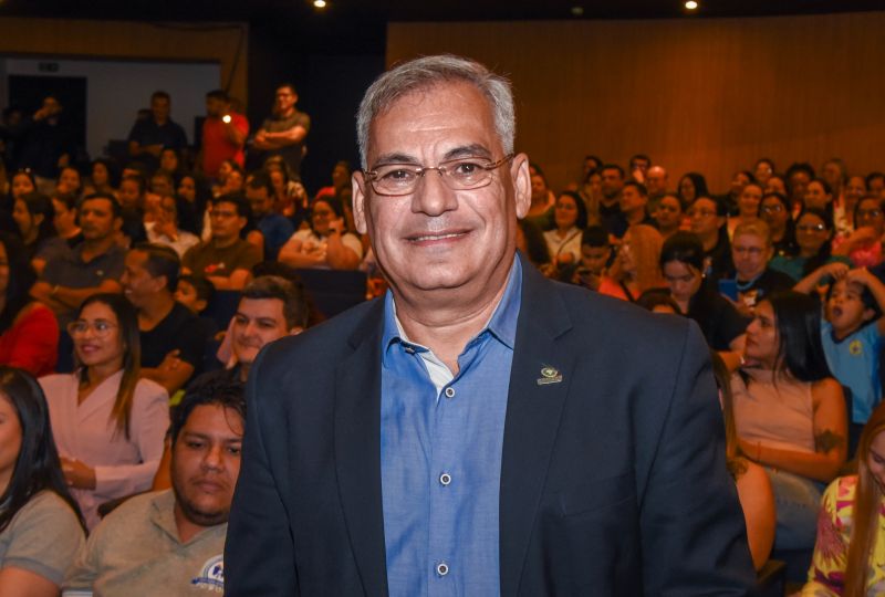 Lançamento do PPP, para Educação Infantil e Encontro de Políticas Públicas para Infância em Ananindeua, no Teatro Municipal