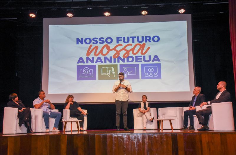 Lançamento do PPP, para Educação Infantil e Encontro de Políticas Públicas para Infância em Ananindeua, no Teatro Municipal