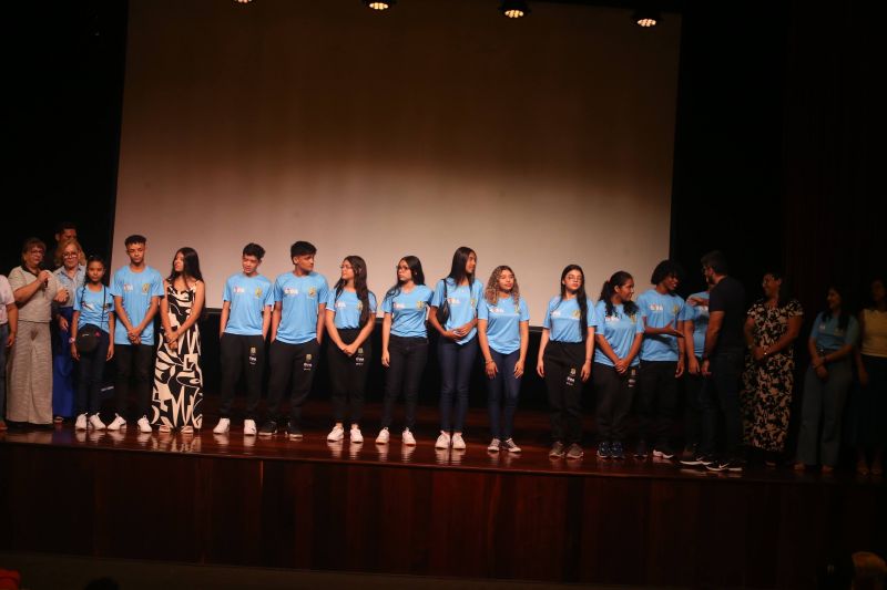 Lançamento da Olimpíada Pedagógica de Língua Portuguesa e de Matemática 2025 Teatro Vila Parque Maguary
