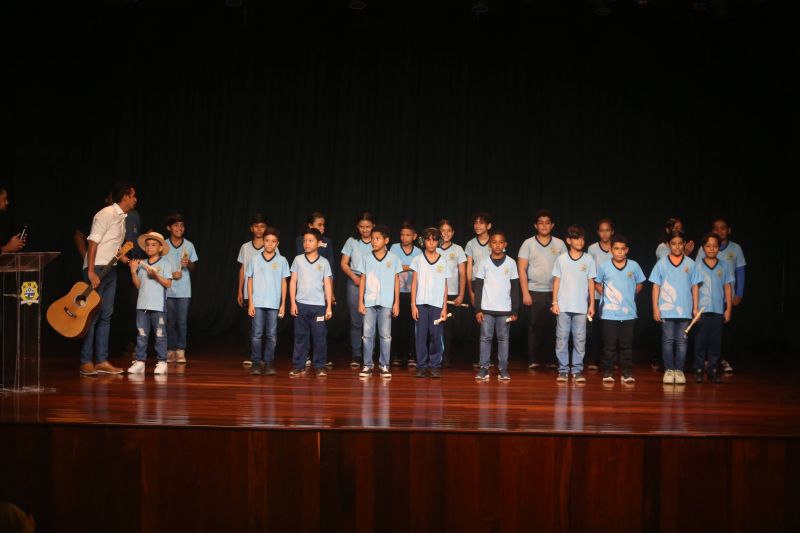 Lançamento da Olimpíada Pedagógica de Língua Portuguesa e de Matemática 2025 Teatro Vila Parque Maguary
