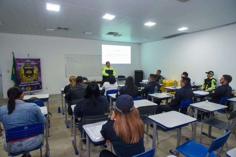 Palestra dos agentes do Semutran na Polícia Municipal e Instrutores Anjos da Guarda