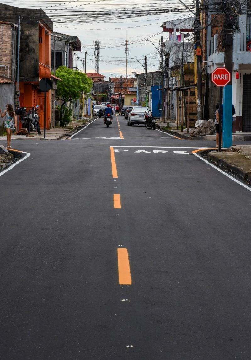 Inauguração das ruas pavimentadas, rua Dr Regis, Fé em Deus e Manoel Pioneiro na Nova Esperança bairro 40 Hrs