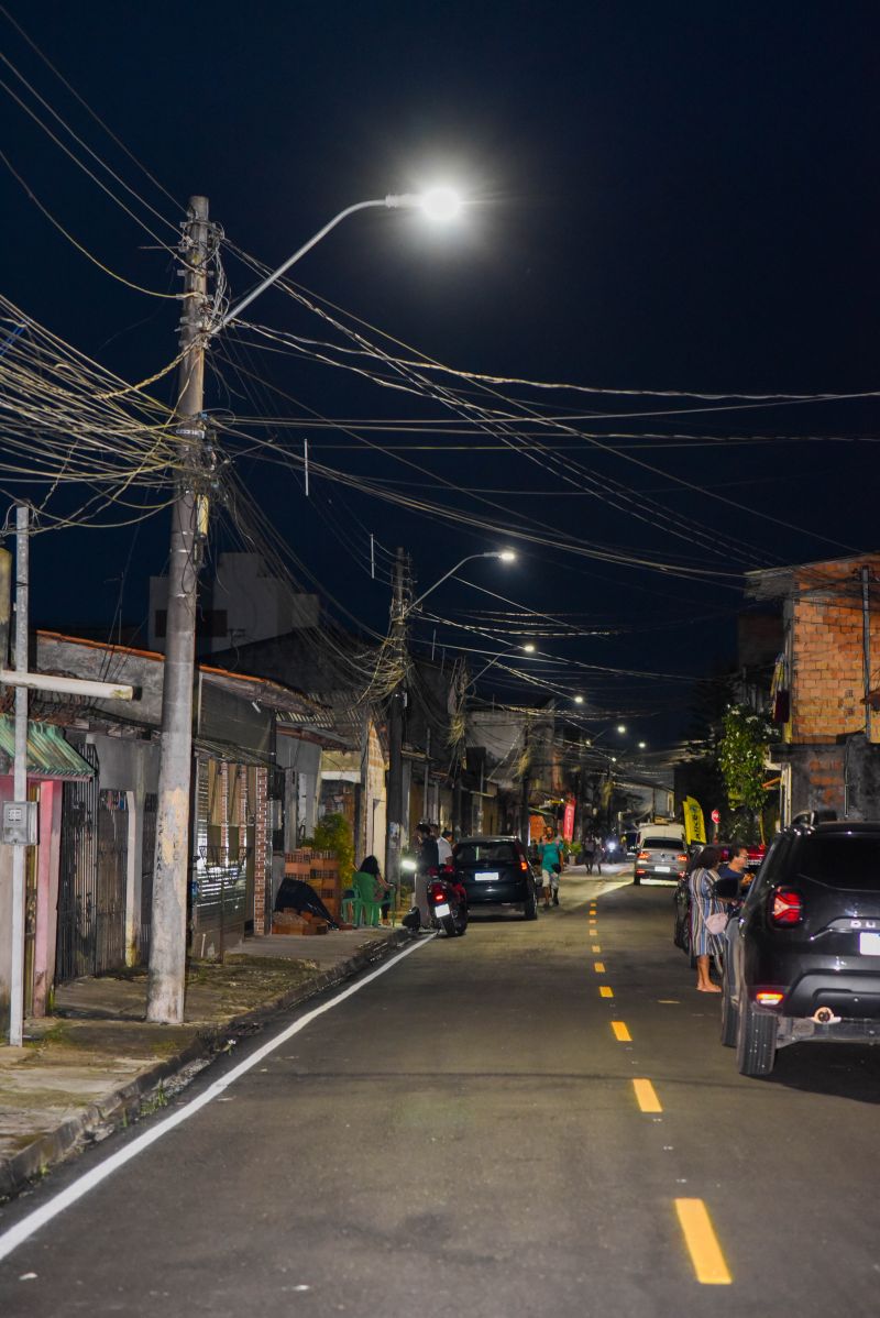 Inauguração das ruas pavimentadas, rua Dr Regis, Fé em Deus e Manoel Pioneiro na Nova Esperança bairro 40 Hrs