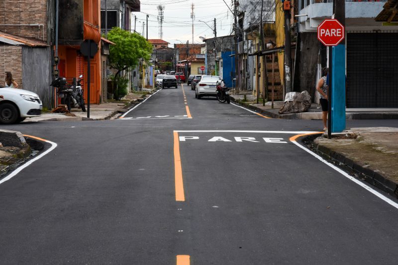 Inauguração das ruas pavimentadas, rua Dr Regis, Fé em Deus e Manoel Pioneiro na Nova Esperança bairro 40 Hrs