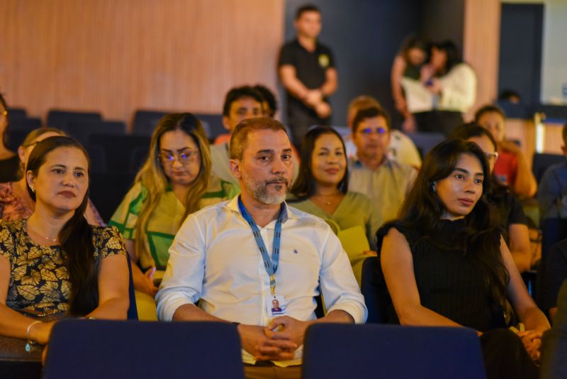 Primeiro Encontro dos Servidores da SEGF no Teatro Municipal de Ananindeua
