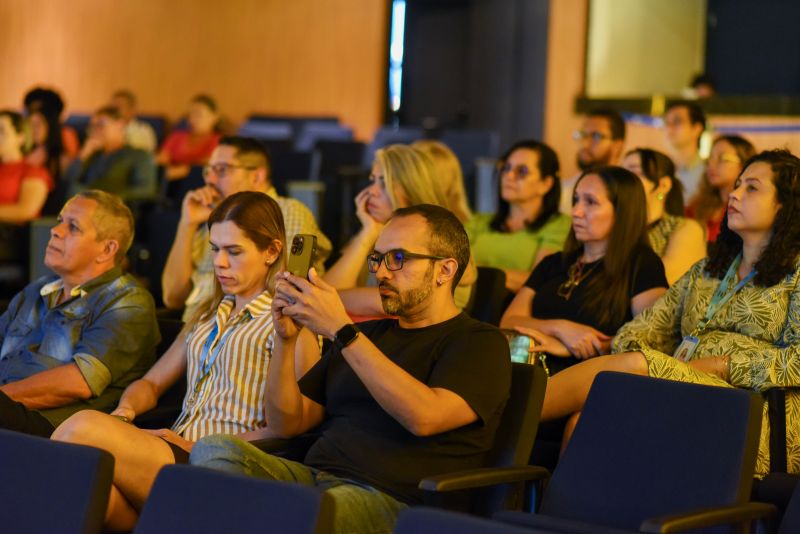 Primeiro Encontro dos Servidores da SEGF no Teatro Municipal de Ananindeua