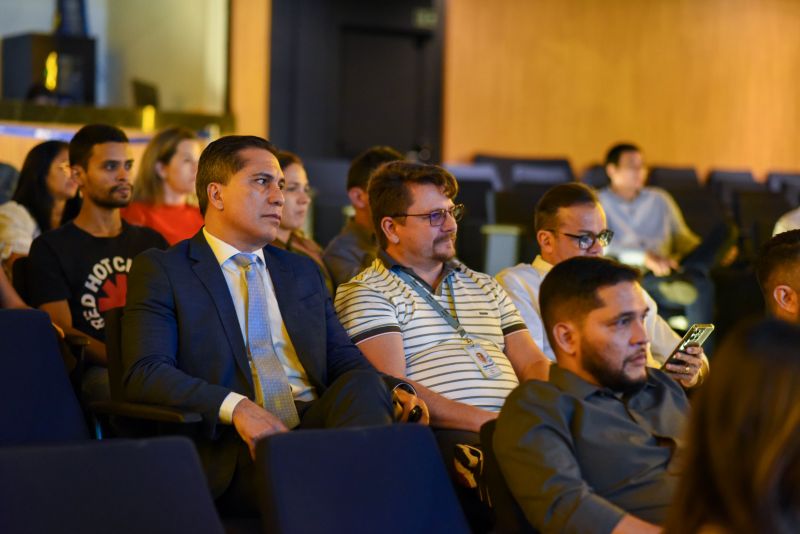Primeiro Encontro dos Servidores da SEGF no Teatro Municipal de Ananindeua