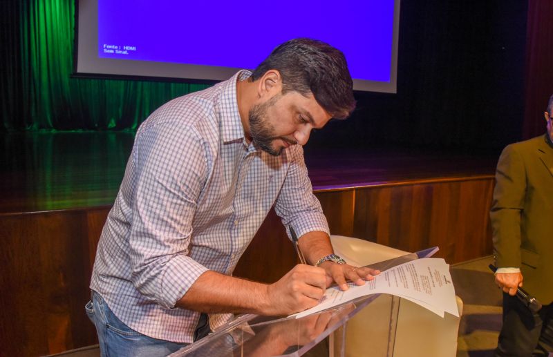 Primeiro Encontro dos Servidores da SEGF no Teatro Municipal de Ananindeua