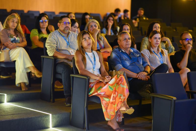 Primeiro Encontro dos Servidores da SEGF no Teatro Municipal de Ananindeua