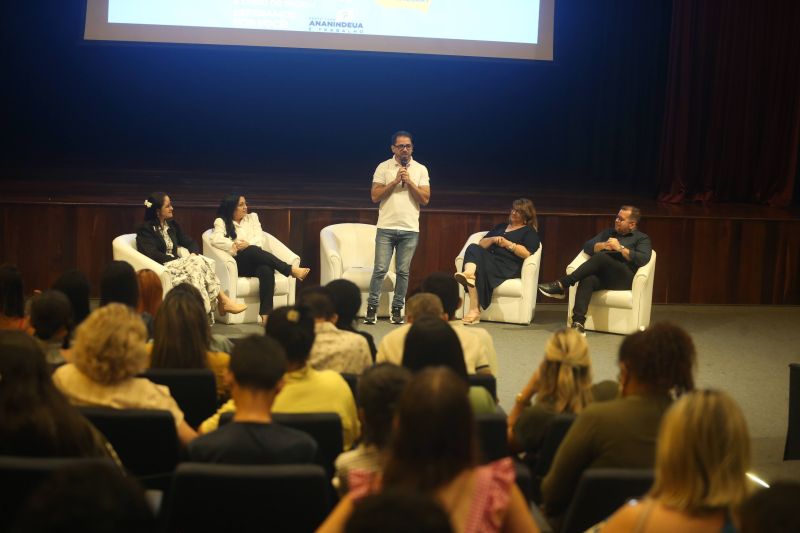 Lançamento do projeto Adolescência Primeira roda de conversa