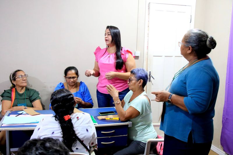 Curso de confecção de bolsa em tecido
