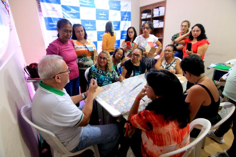 Curso de confecção de bolsa em tecido