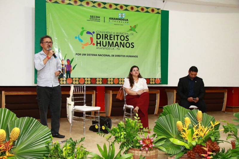Conferência Municipal de Direitos Humanos no Auditório da UNAMA BR